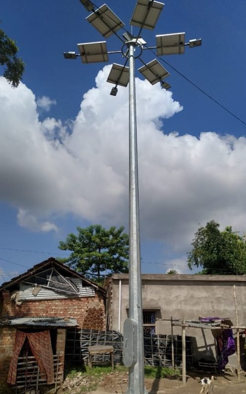 solar high mast strusture